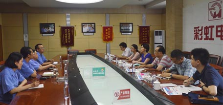市武侯區(qū)委組織部陳音部長(zhǎng)調(diào)研成都彩虹集團(tuán)黨建工作