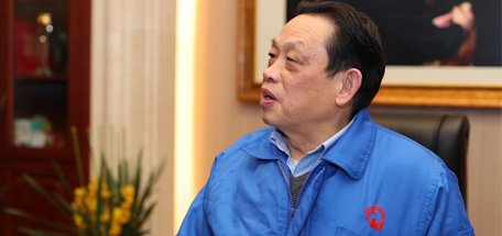 手機報專訪成都彩虹集團劉榮富董事長