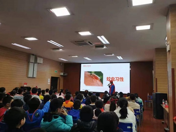 成都彩虹集團(tuán)行政黨支部與成都磨子橋小學(xué)黨支部開展科普育苗系列活動